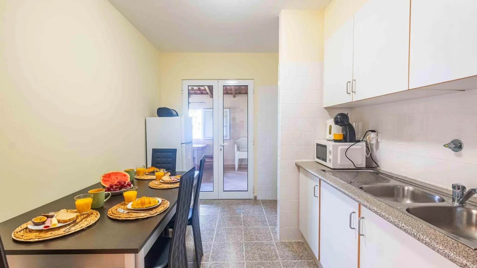 Santana House - Holiday Rental By Your Key サンタナ